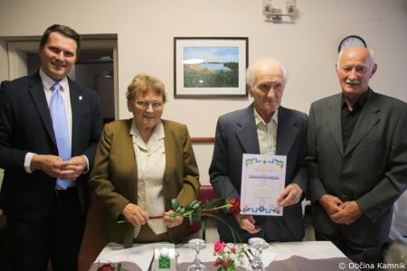 Slavnostna podelitev priznanj in cvetja diamantnim in zlatim parom (19)